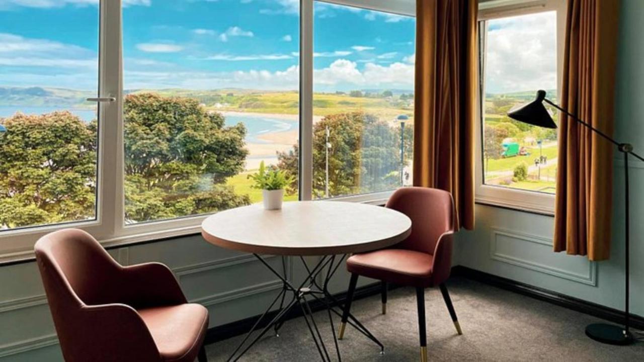 Marine Hotel Ballycastle Eksteriør billede