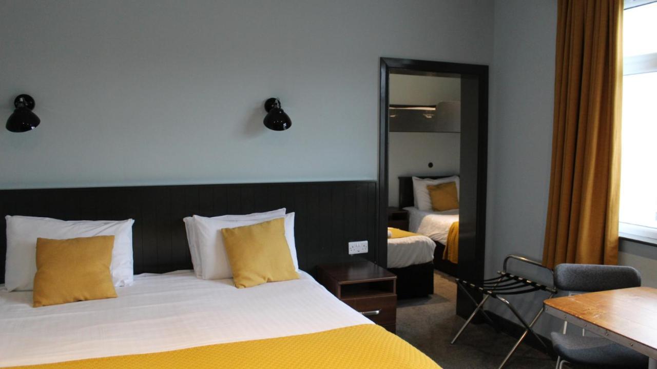 Marine Hotel Ballycastle Eksteriør billede