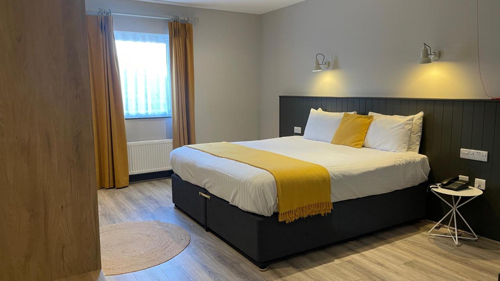 Marine Hotel Ballycastle Eksteriør billede
